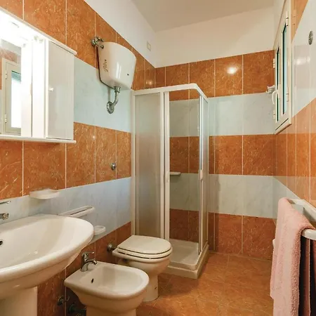 Trilo Apartment